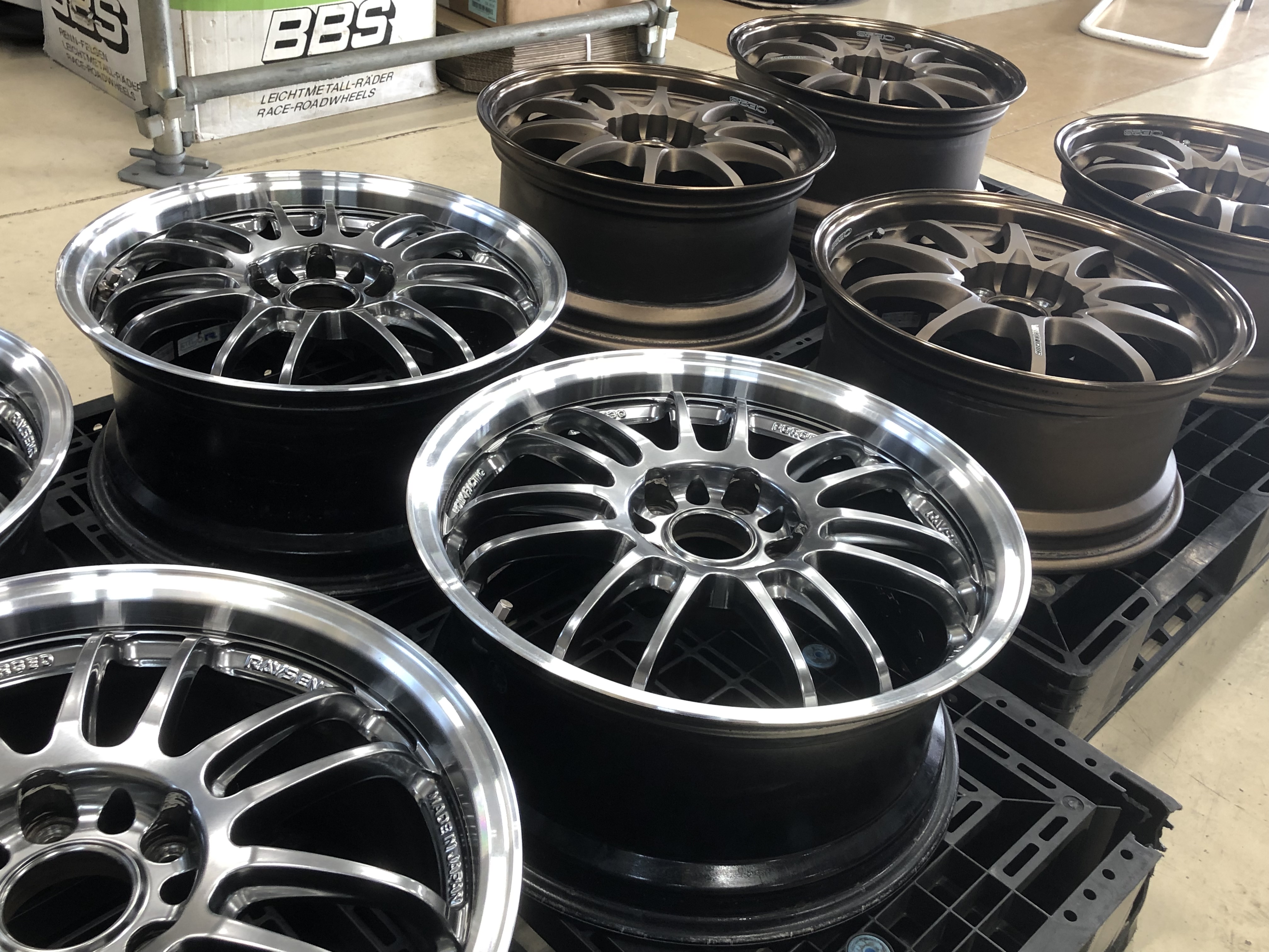 親切仕様中古良品　レイズ　rays　eng　人気ce28　鍛造　超軽量　　17×7.5JJ　オフセット+50　pcd100 5穴　2本セット 社外品