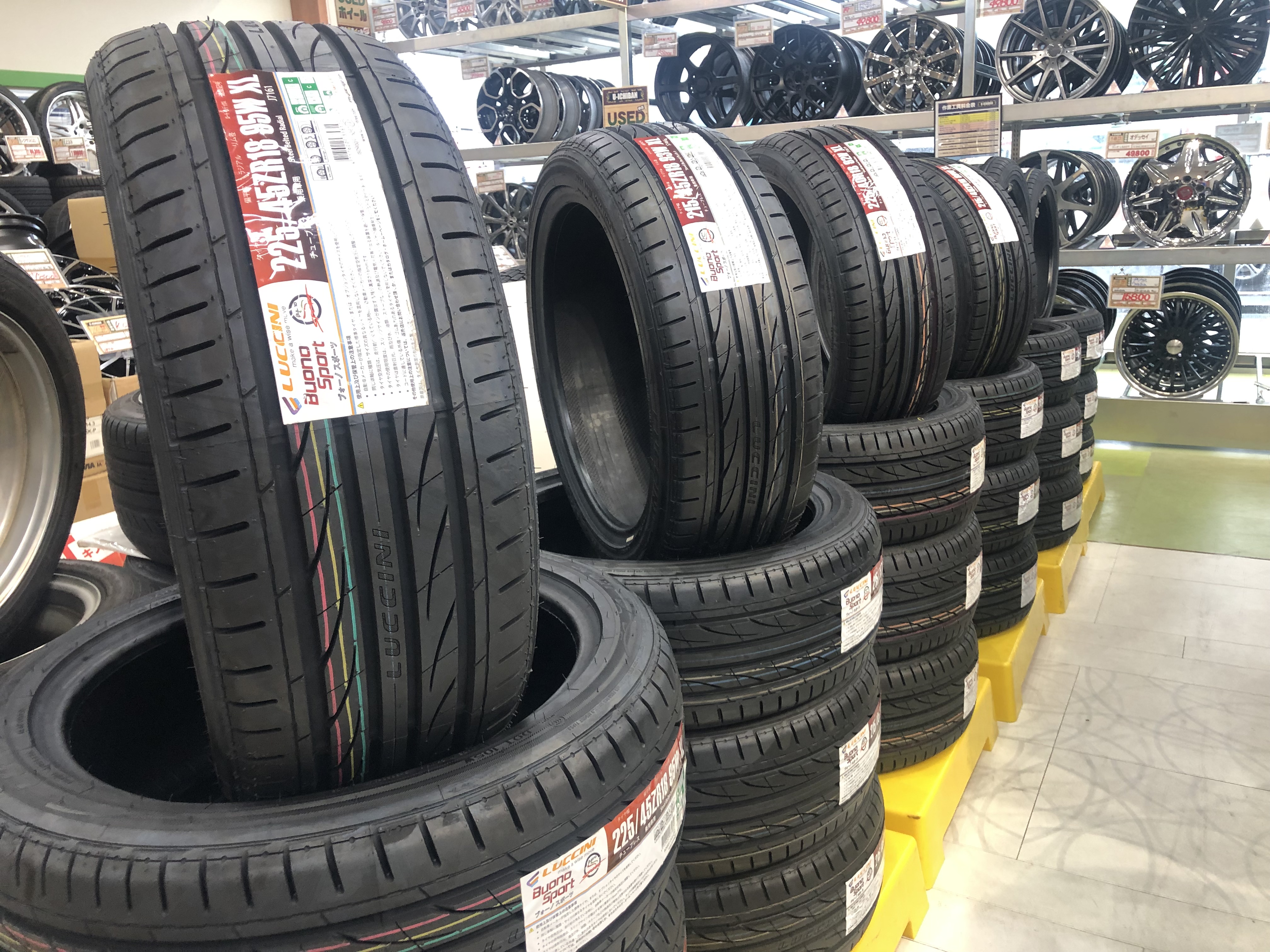 即購入OK 【215/40R18  4本セット】2023年製　新品輸入タイヤ