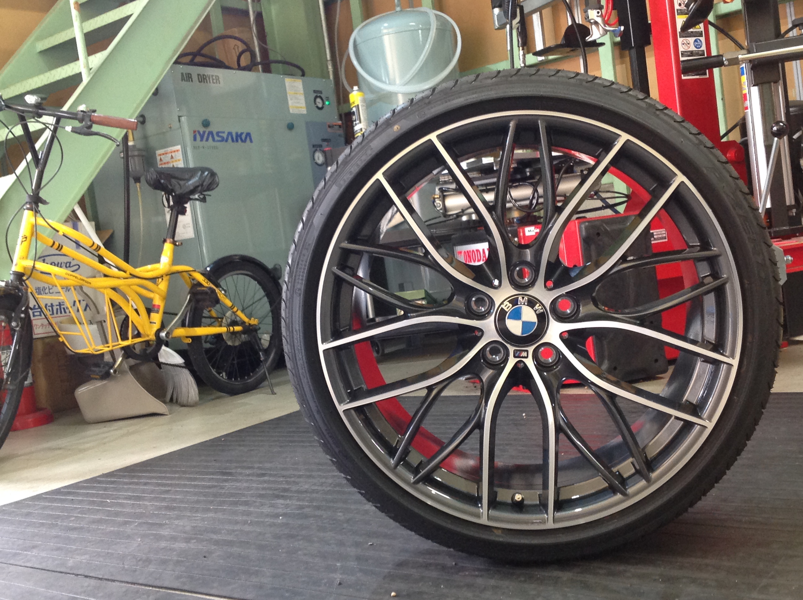 BMW Accessories AIIOY Wheels Mパフォーマンス 405M 20インチ岡崎店で 
