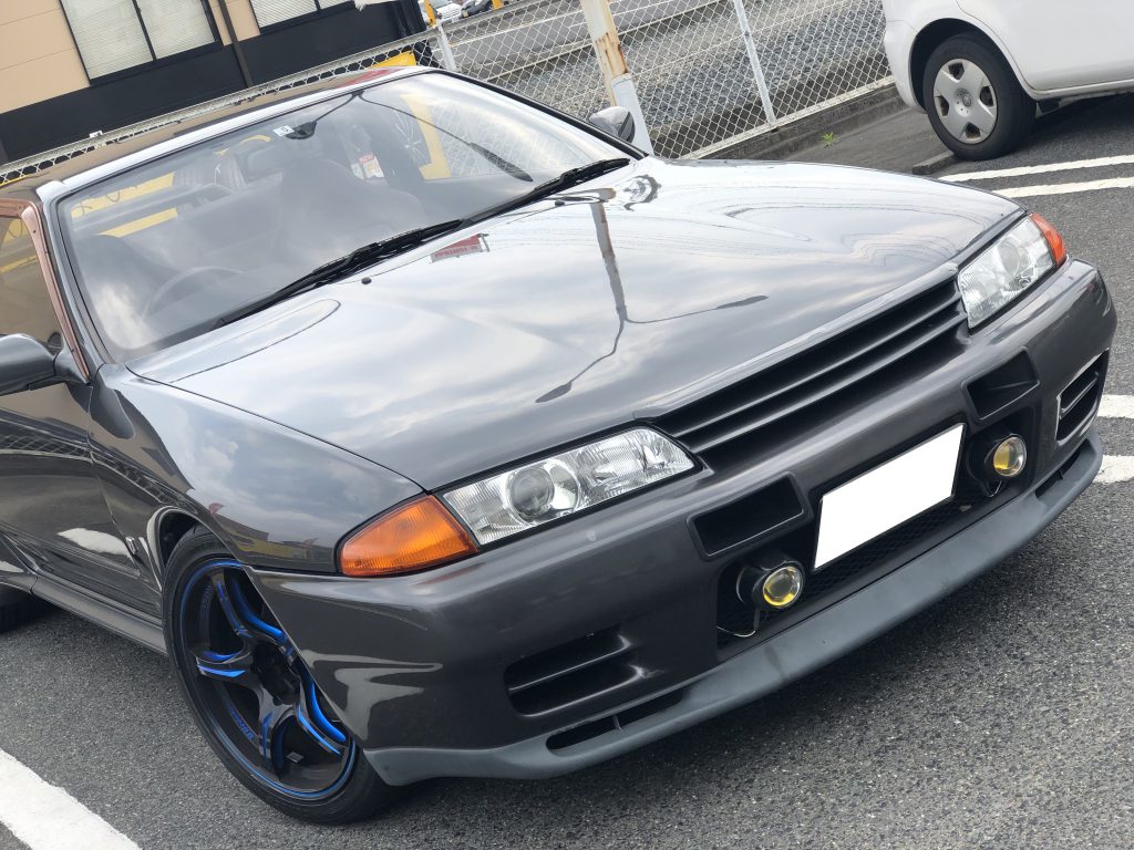 名車 R32 Gtr スカイラインgt Rのタイヤ交換 ユーイチバン四日市店 四日市店ブログ 中古ホイール タイヤ買取 販売のu Ichiban