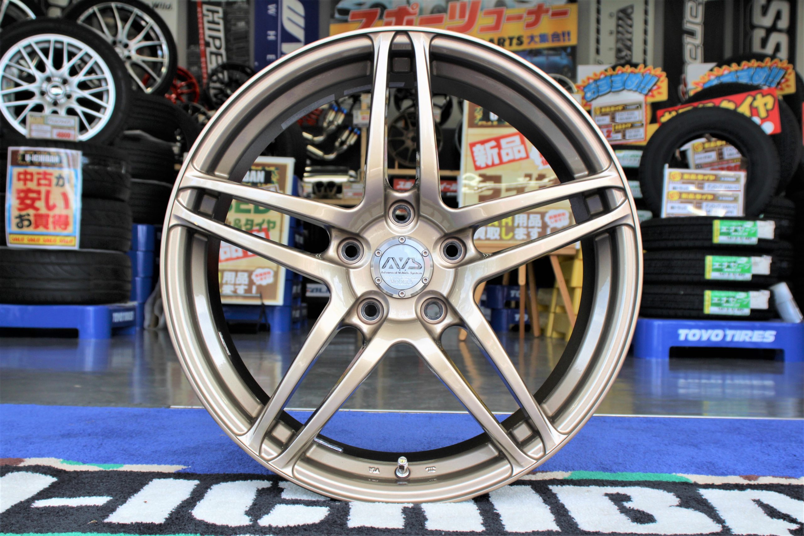 美品！！YOKOHAMA AVS MODEL5が入荷～中古商品入荷速報～ | U-ICHIBAN 豊橋店（閉店） ブログ一覧 | 中古ホイール ・タイヤ買取・販売のU-ICHIBAN