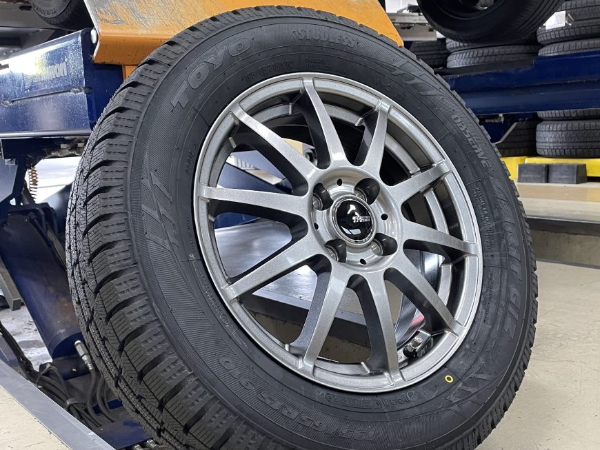 KENDA 195/65R15 スタッドレスタイヤホイールセット ノートオーラ etc (KENDA ICETECH KR36 & RIZLEYDI 4穴 100)