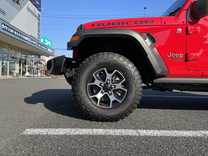 jeep ラングラー ルビコン 純正 AT タイヤ 5本セット ランクルなどにも引き取りで購入希望です