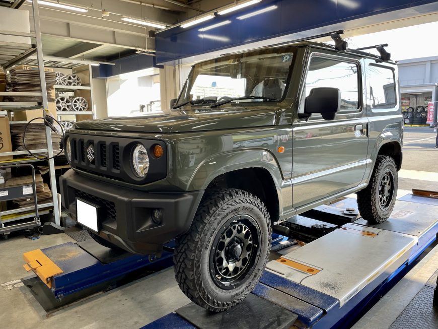 スタッドレス タイヤ ジムニー - 自動車