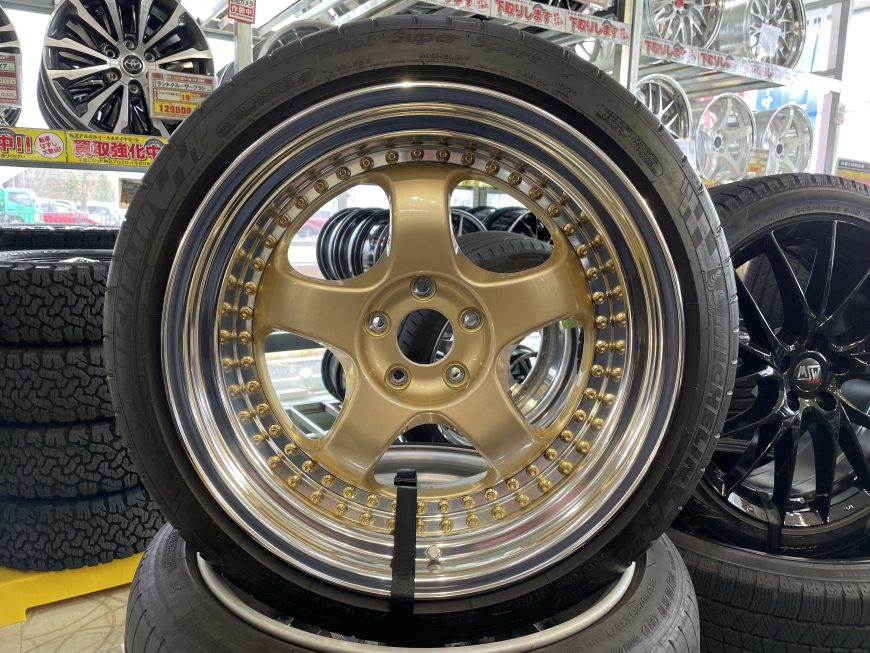 225/45r18 スタッドレス\u0026ホイール　４本　21年製　ビッグキャリパー対応